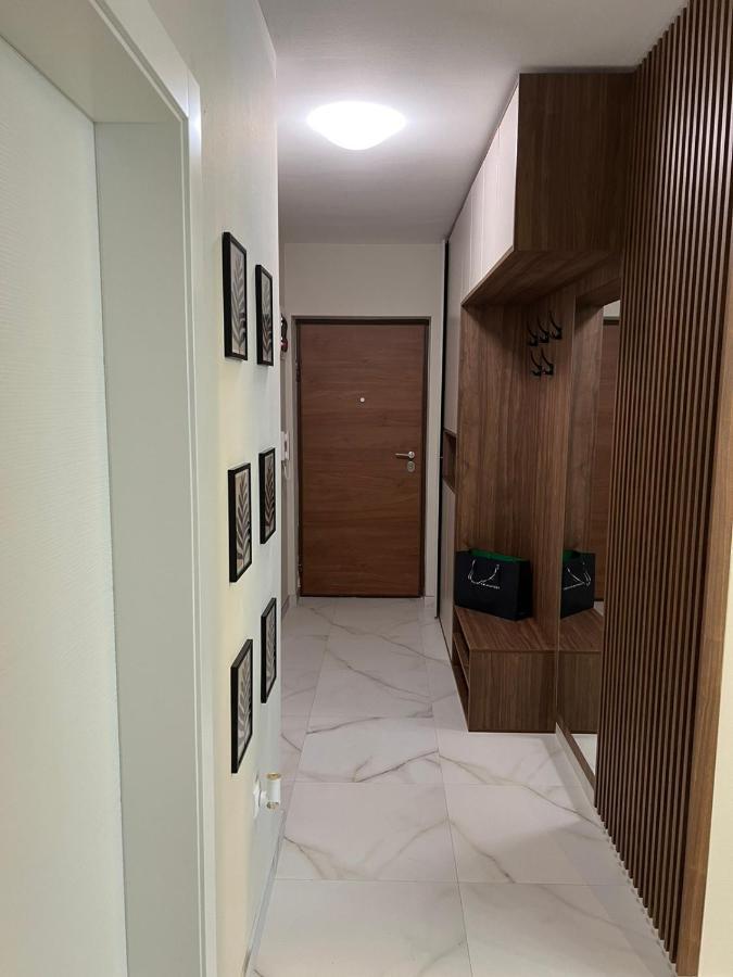 Ferienwohnung Lilly Lux Bijeljina Exterior foto
