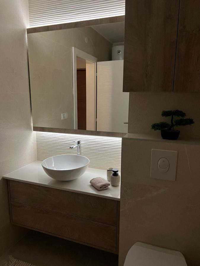 Ferienwohnung Lilly Lux Bijeljina Exterior foto
