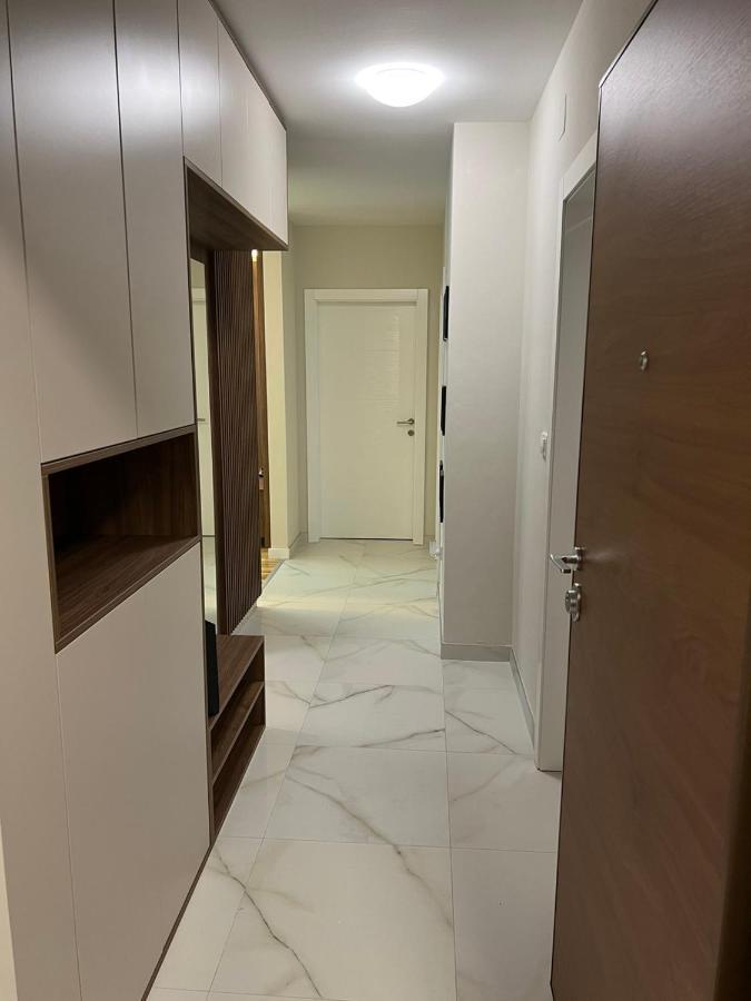 Ferienwohnung Lilly Lux Bijeljina Exterior foto
